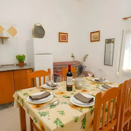 Noria Solo Familias Y Parejas Apartment